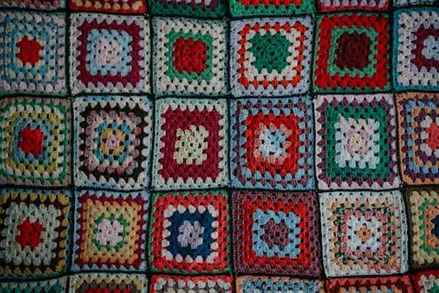 a blanket made from granny squares for how many granny squares to make a blanket