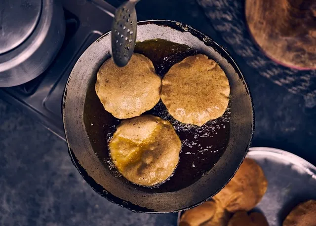food deep frying in oil for how to get oil out of tablecloth