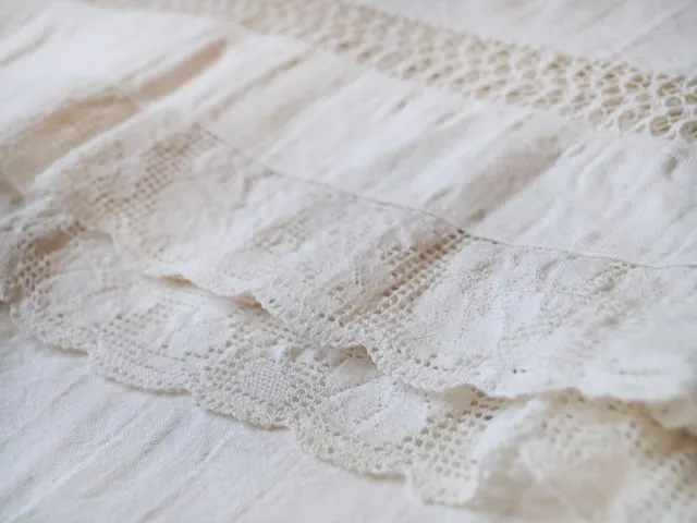 linen with wrinkles for how to steam tablecloths