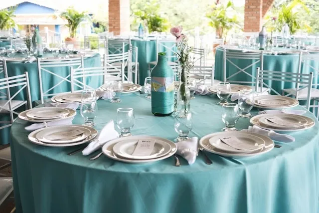 a formal dining setup with blue tablecloth for how to make a round tablecloth a formal dining setup with blue tablecloth for how to make a round tablecloth