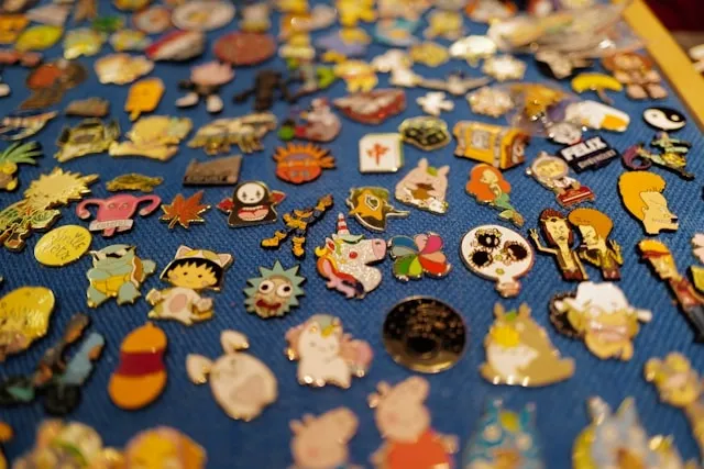 a selection of pins on fabric for best lapel pins a selection of pins on fabric for best lapel pins