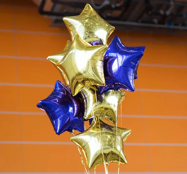 Star-shaped mylar balloons Star-shaped mylar balloons