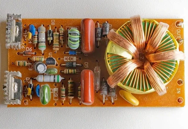 electronic circuit board with power supply components electronic circuit board with power supply components