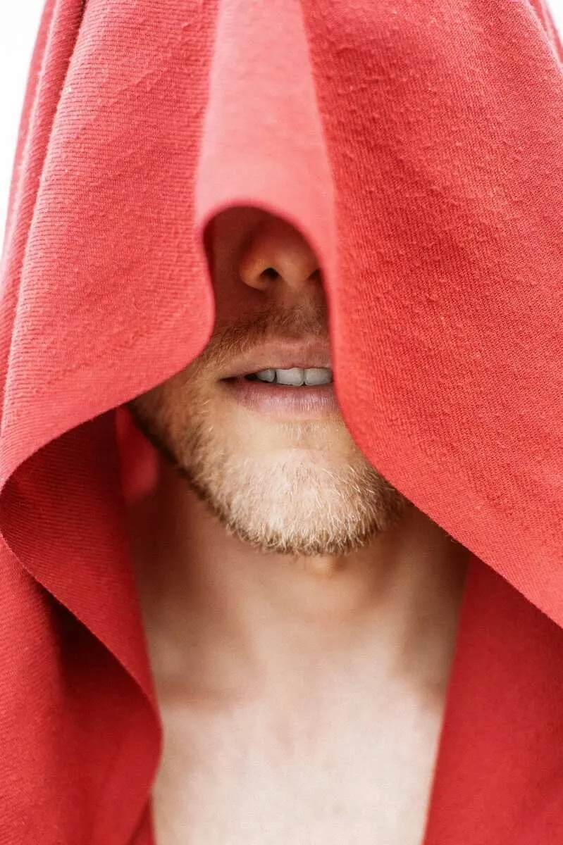 Red facial towel Red facial towel