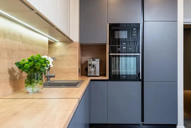 a modern kitchen with electrical appliances for are ceramic mugs microwave safe a modern kitchen with electrical appliances for are ceramic mugs microwave safe