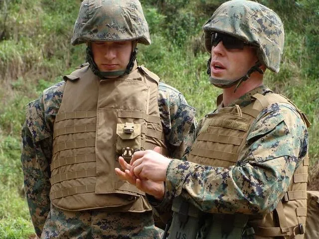 two soldiers in uniform for usmc flak patch regulations two soldiers in uniform for usmc flak patch regulations