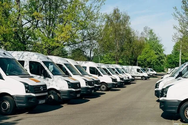 a fleet of vans for how to transport tablecloths without wrinkling