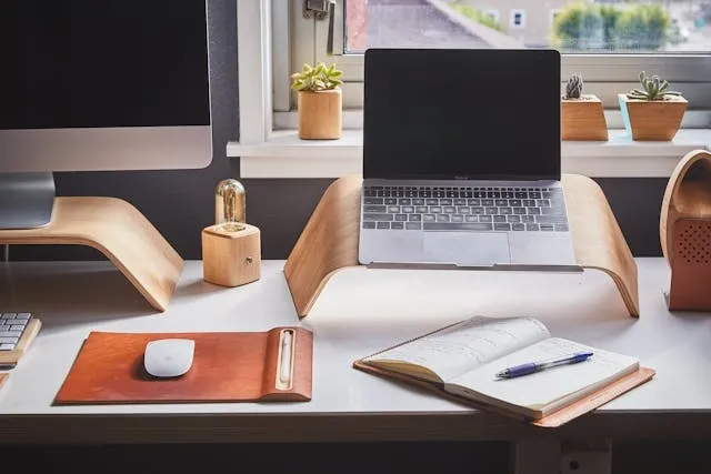 computers on a desk for mouse pad material