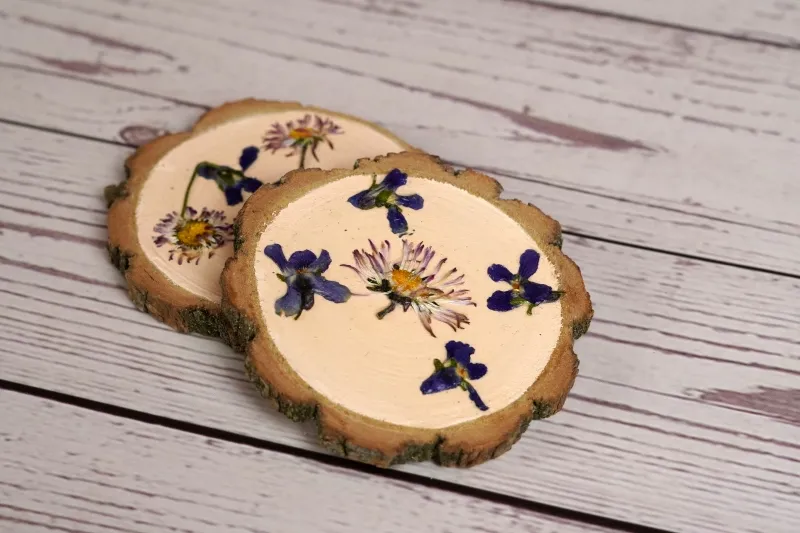 Pressed flower coasters for wooden coaster design ideas